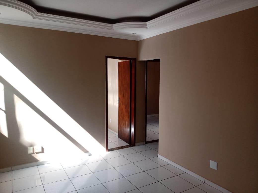 Apartamento à venda com 2 quartos, 50m² - Foto 1