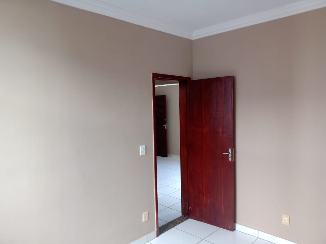 Apartamento à venda com 2 quartos, 50m² - Foto 11