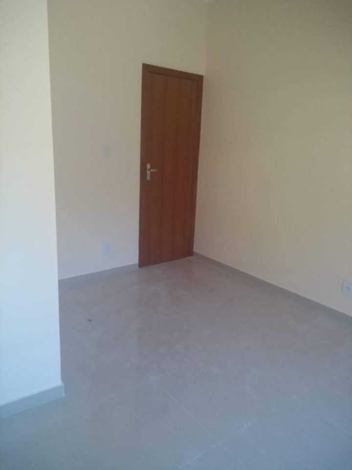 Casa à venda com 2 quartos, 180m² - Foto 8