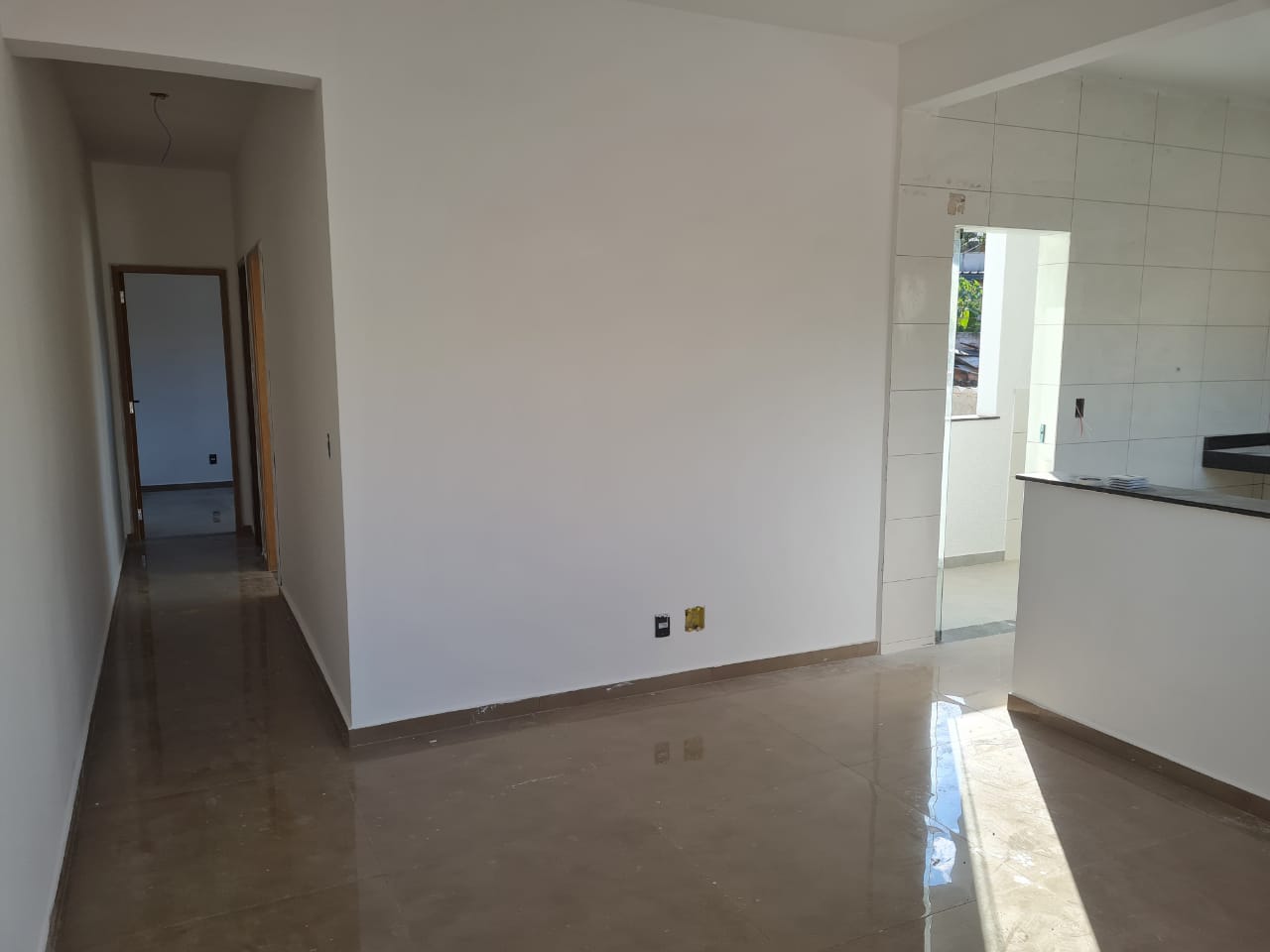 Casa à venda com 2 quartos, 180m² - Foto 4