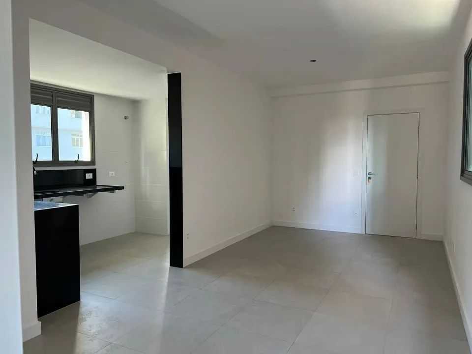 Apartamento à venda com 3 quartos, 91m² - Foto 5