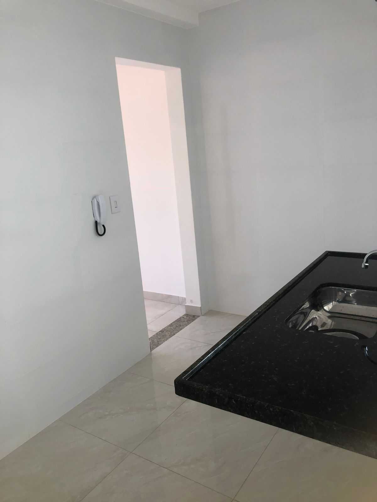 Apartamento à venda com 2 quartos, 70m² - Foto 14