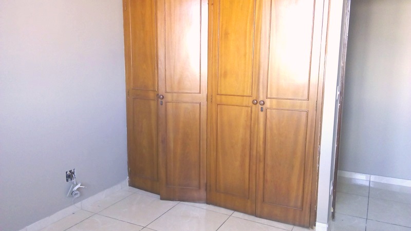 Apartamento à venda com 2 quartos, 65m² - Foto 4