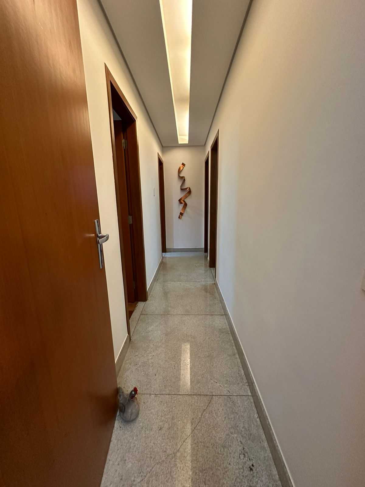 Apartamento à venda com 4 quartos, 342m² - Foto 17