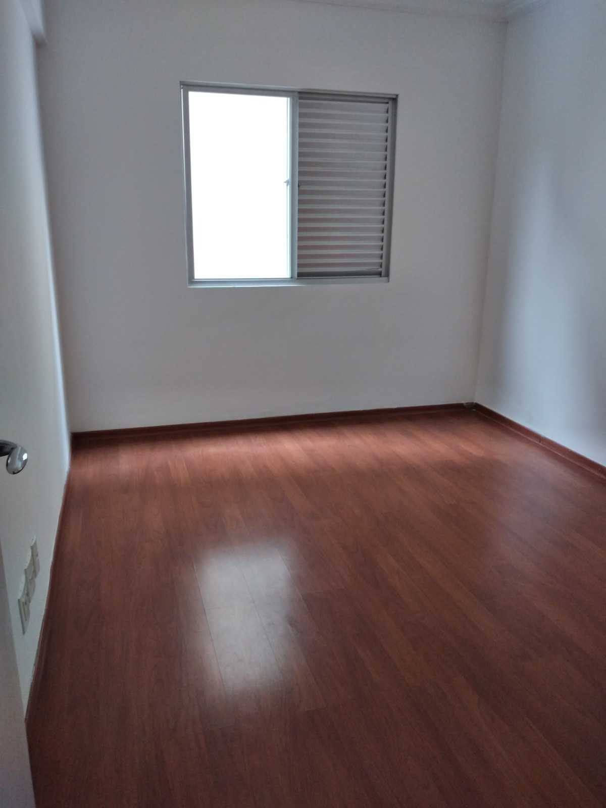 Apartamento à venda com 3 quartos, 136m² - Foto 6