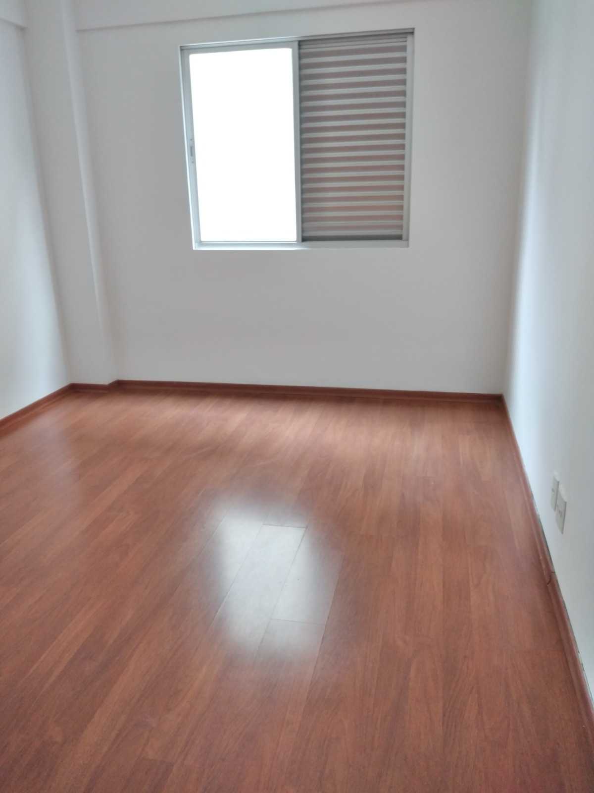 Apartamento à venda com 3 quartos, 136m² - Foto 12