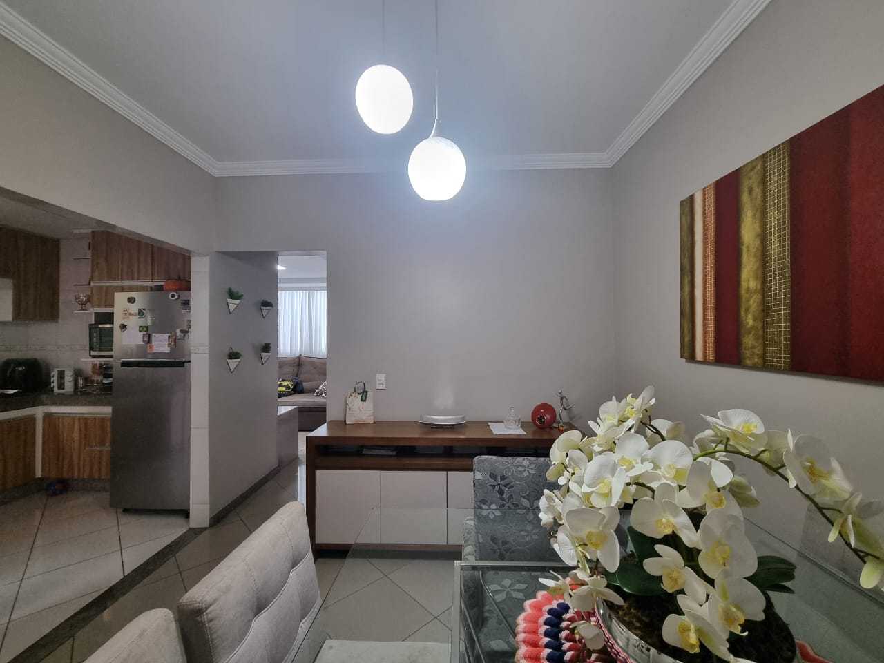 Casa à venda com 3 quartos, 200m² - Foto 9