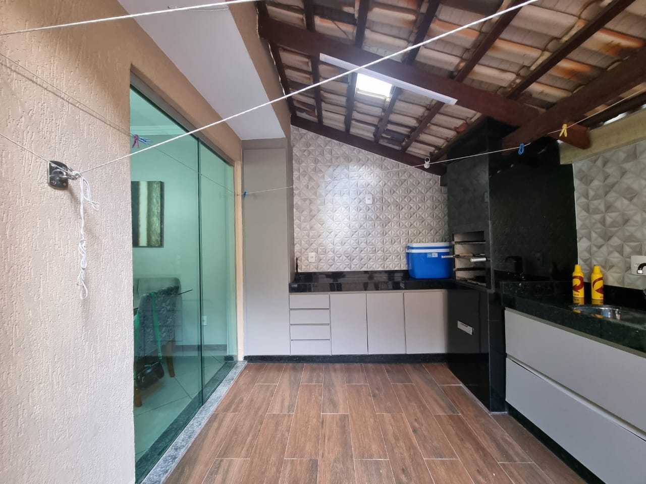 Casa à venda com 3 quartos, 200m² - Foto 15