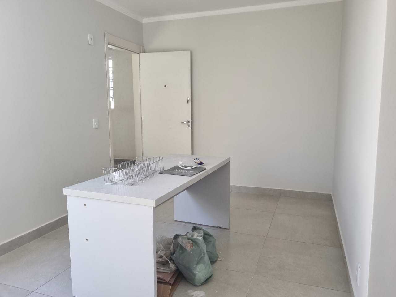 Apartamento à venda com 2 quartos, 45m² - Foto 2