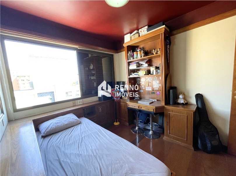 Apartamento à venda com 4 quartos, 155m² - Foto 7