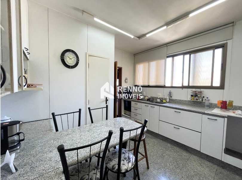 Apartamento à venda com 4 quartos, 155m² - Foto 10