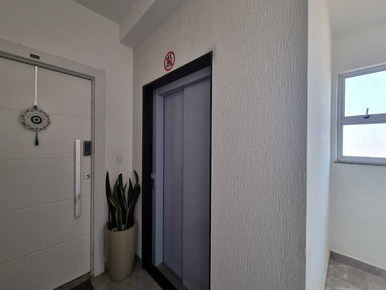 Apartamento à venda com 3 quartos, 80m² - Foto 2