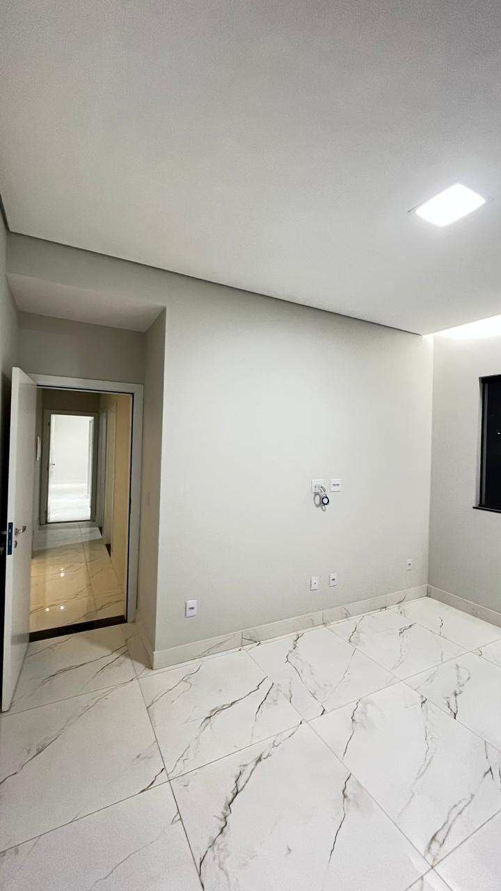 Casa à venda com 3 quartos, 172m² - Foto 18