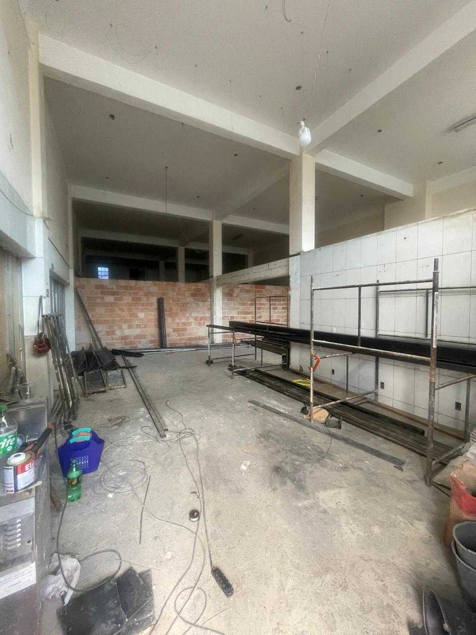 Depósito-Galpão-Armazém para alugar, 100m² - Foto 4