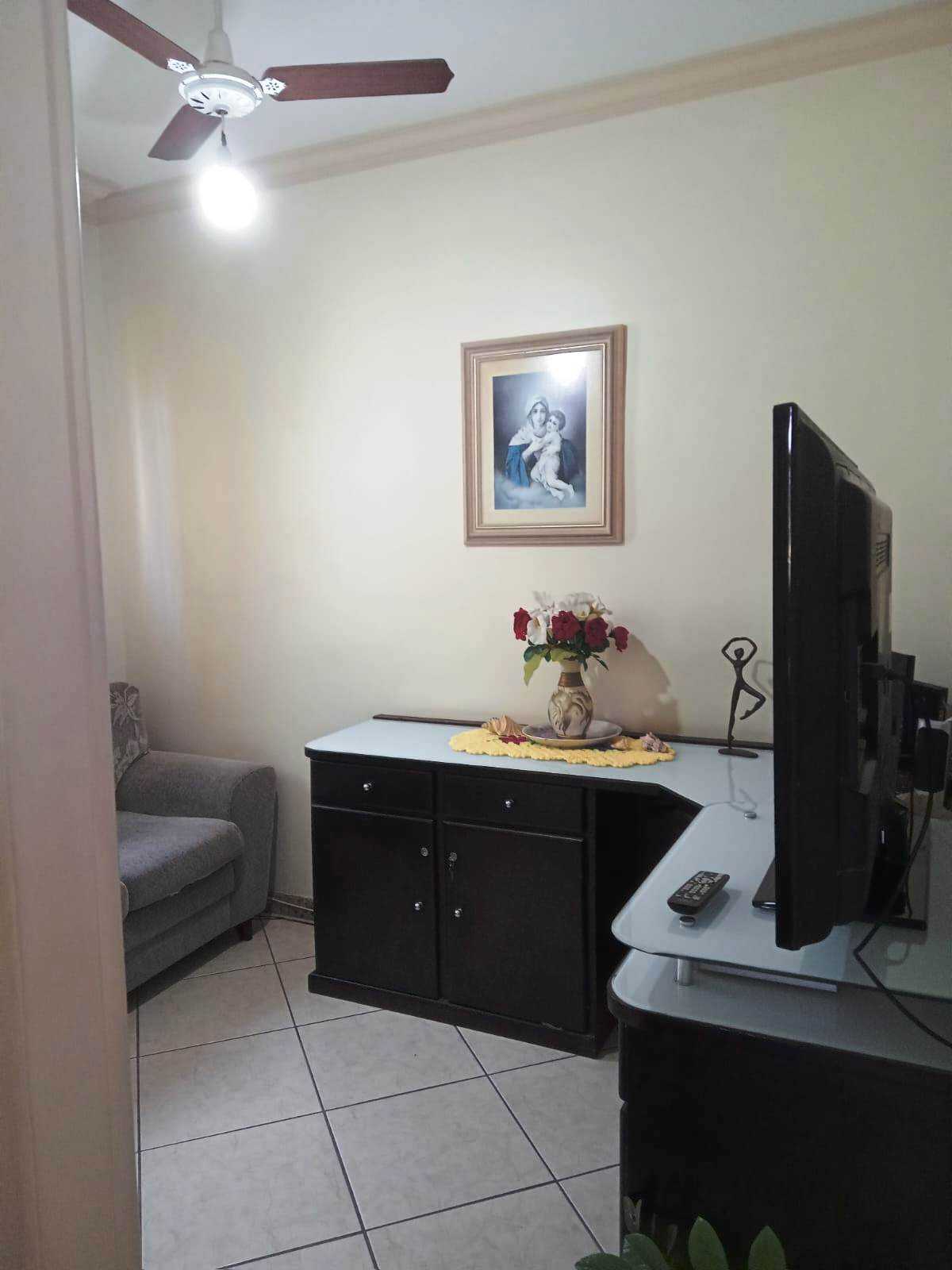 Apartamento à venda com 3 quartos, 70m² - Foto 4