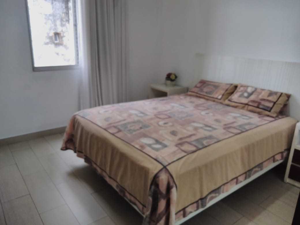 Apartamento à venda com 4 quartos, 140m² - Foto 18