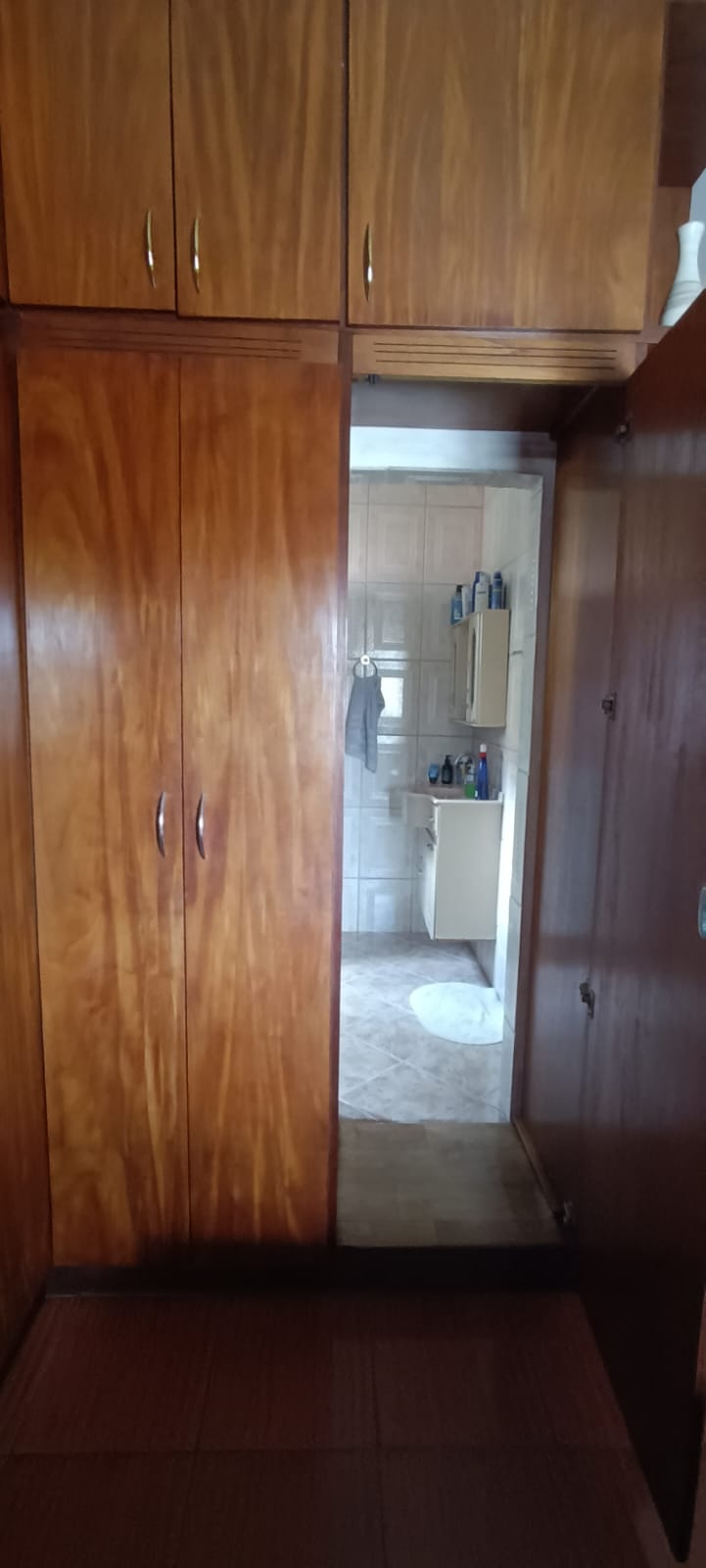 Casa à venda com 3 quartos, 360m² - Foto 16