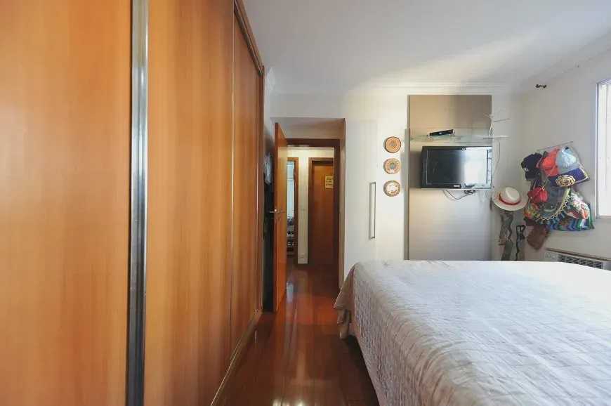 Apartamento à venda com 3 quartos, 100m² - Foto 14