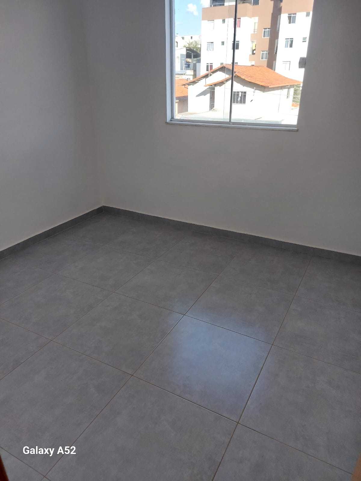 Apartamento à venda com 2 quartos, 60m² - Foto 7