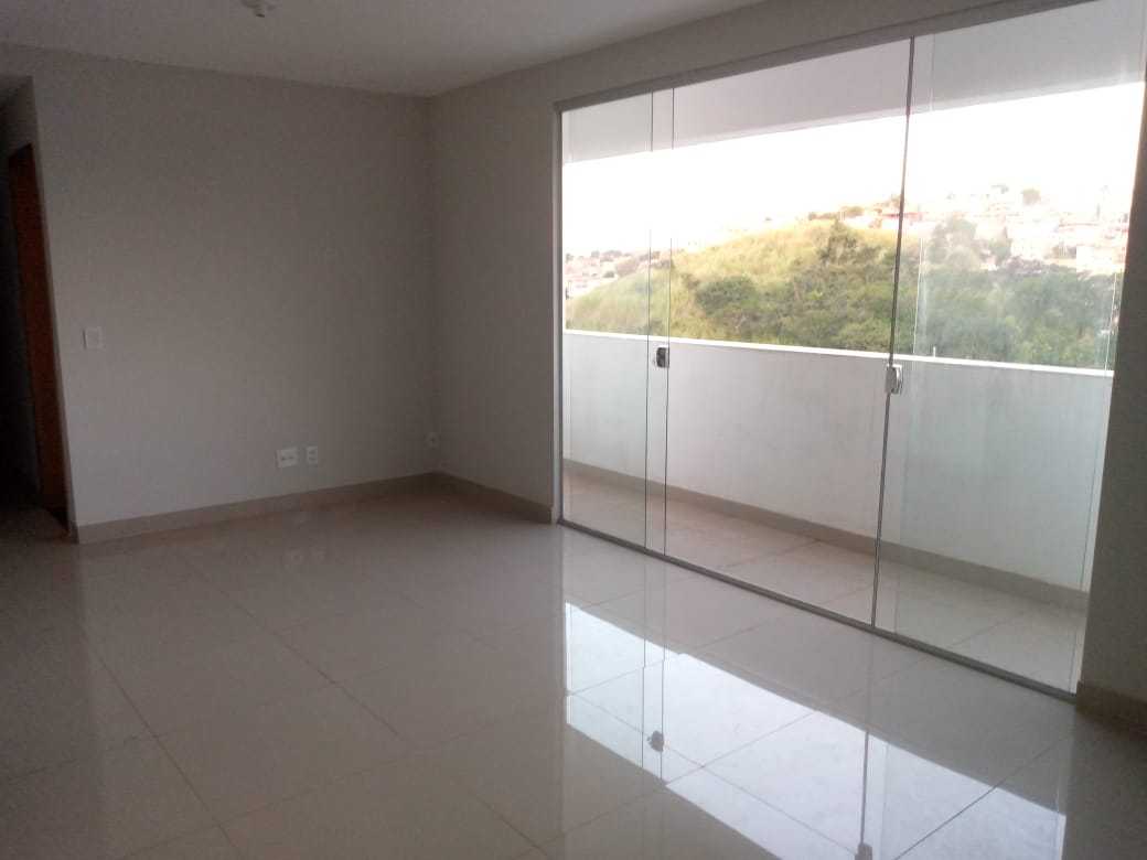 Apartamento à venda com 3 quartos, 83m² - Foto 1