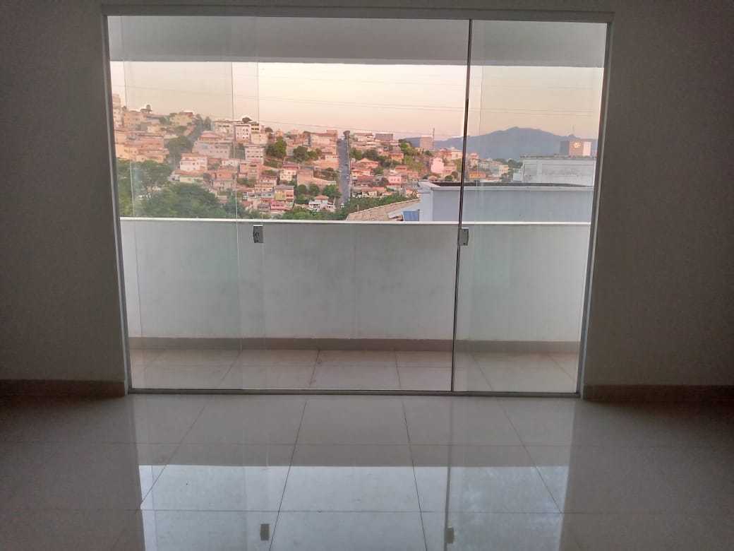 Apartamento à venda com 3 quartos, 83m² - Foto 2