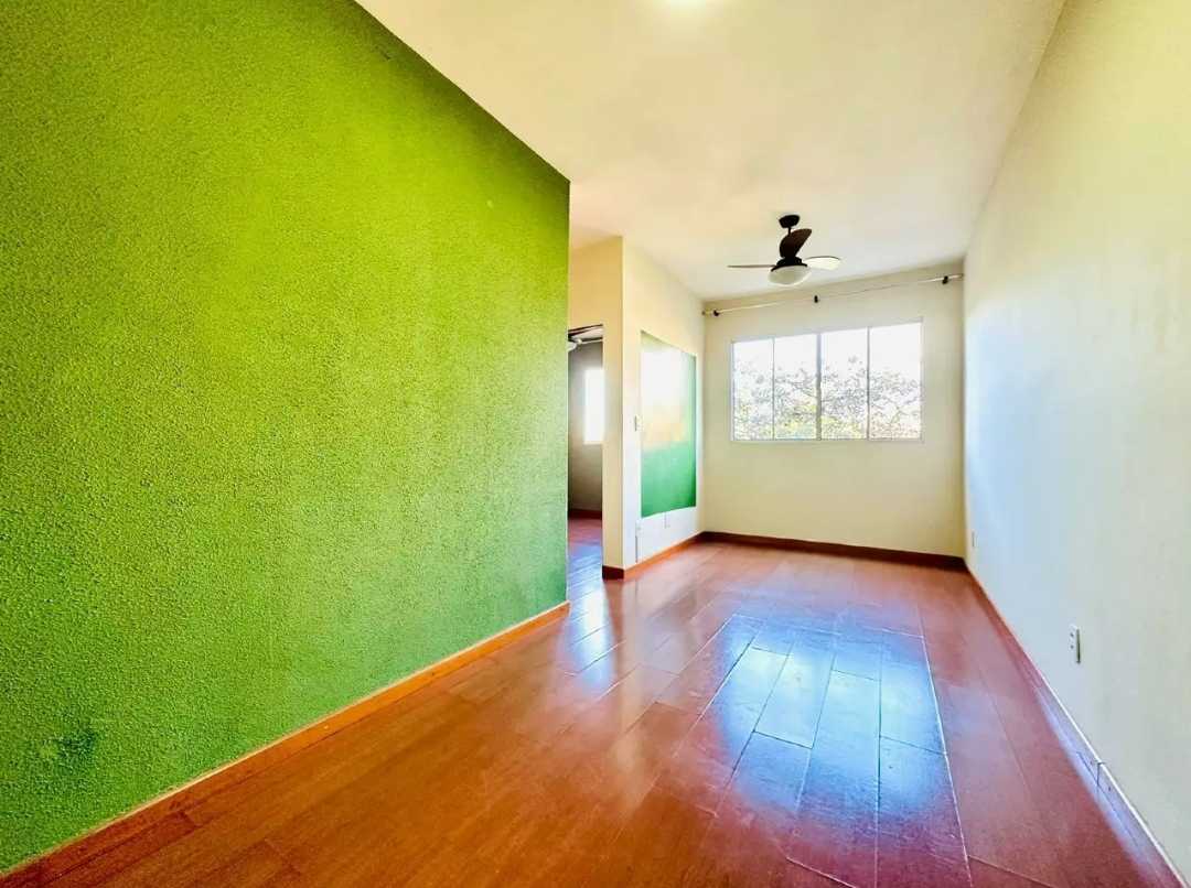 Apartamento à venda com 2 quartos, 55m² - Foto 1