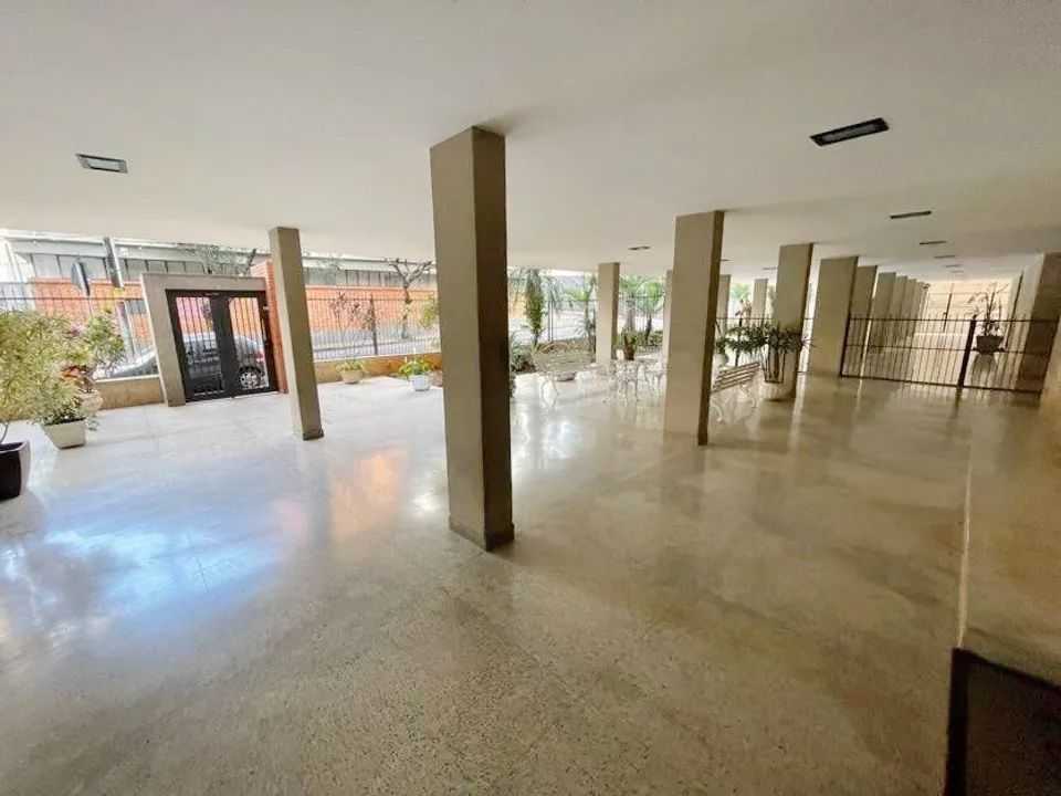 Apartamento à venda com 3 quartos, 110m² - Foto 21