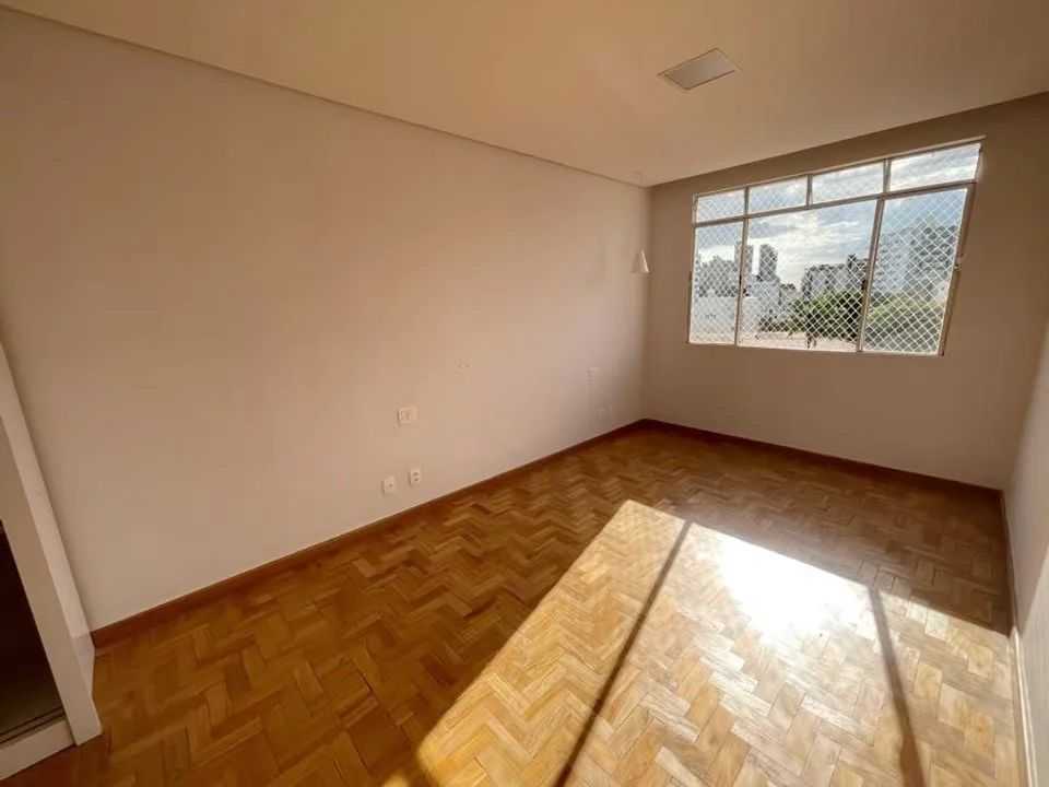 Apartamento à venda com 3 quartos, 110m² - Foto 8