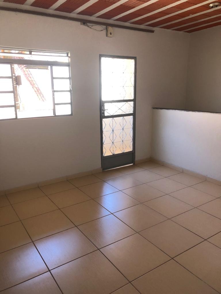 Casa à venda com 3 quartos, 250m² - Foto 10