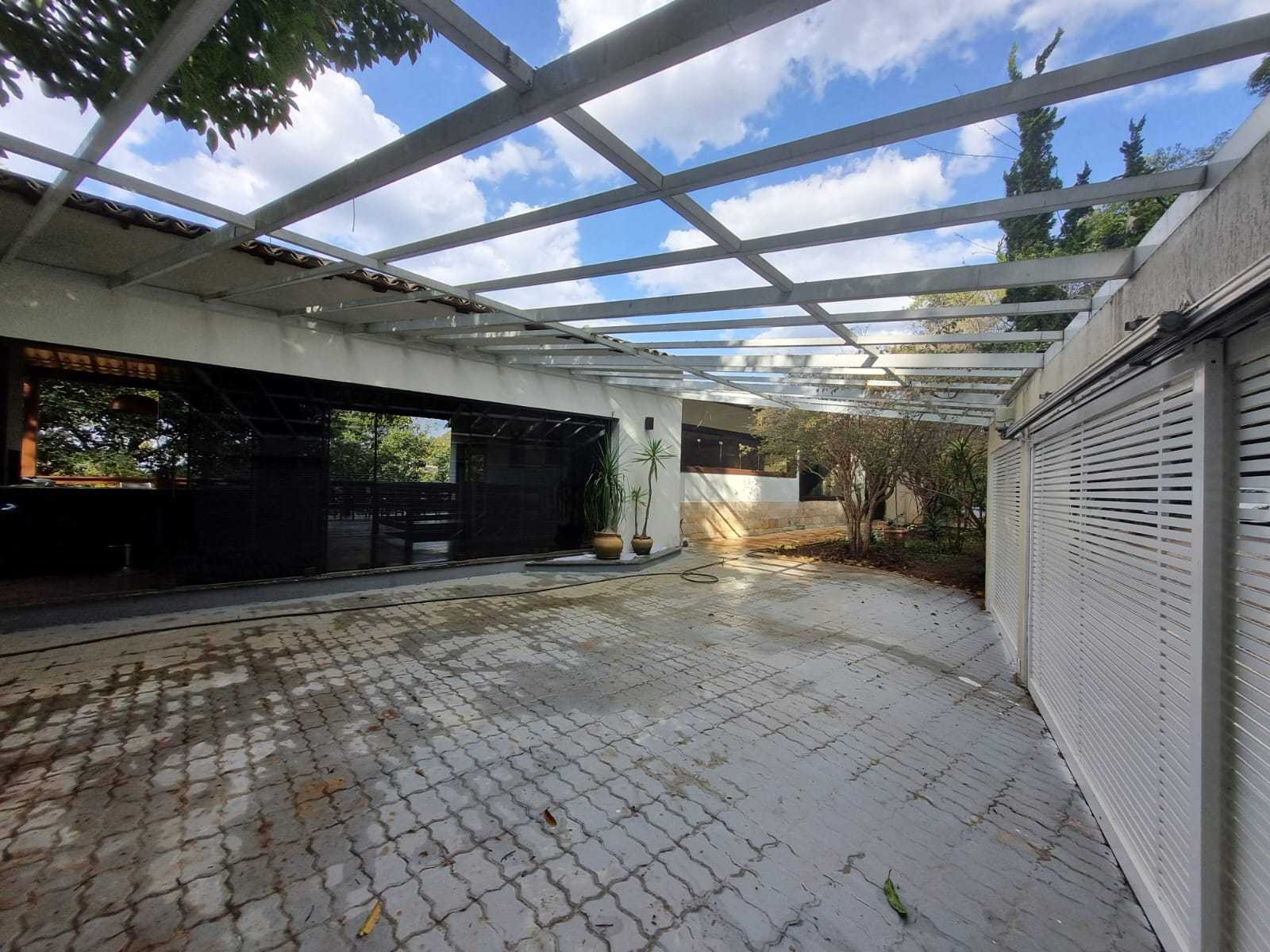 Casa de Condomínio à venda com 5 quartos, 400m² - Foto 6