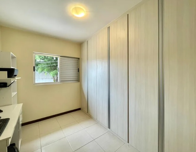 Casa à venda com 3 quartos, 130m² - Foto 9