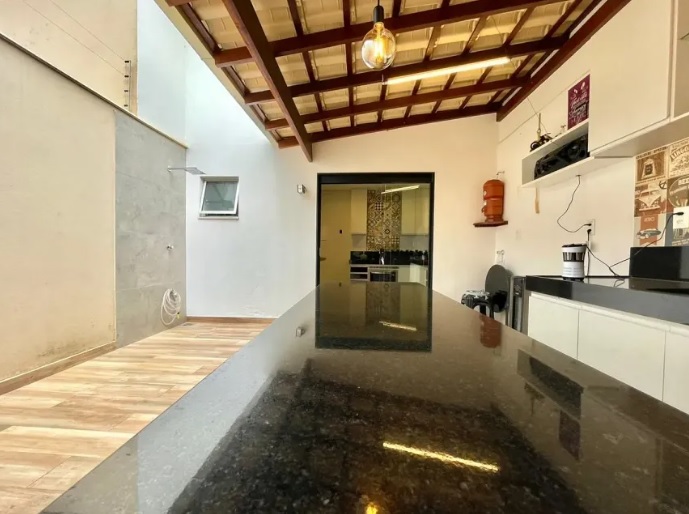 Casa à venda com 3 quartos, 130m² - Foto 7