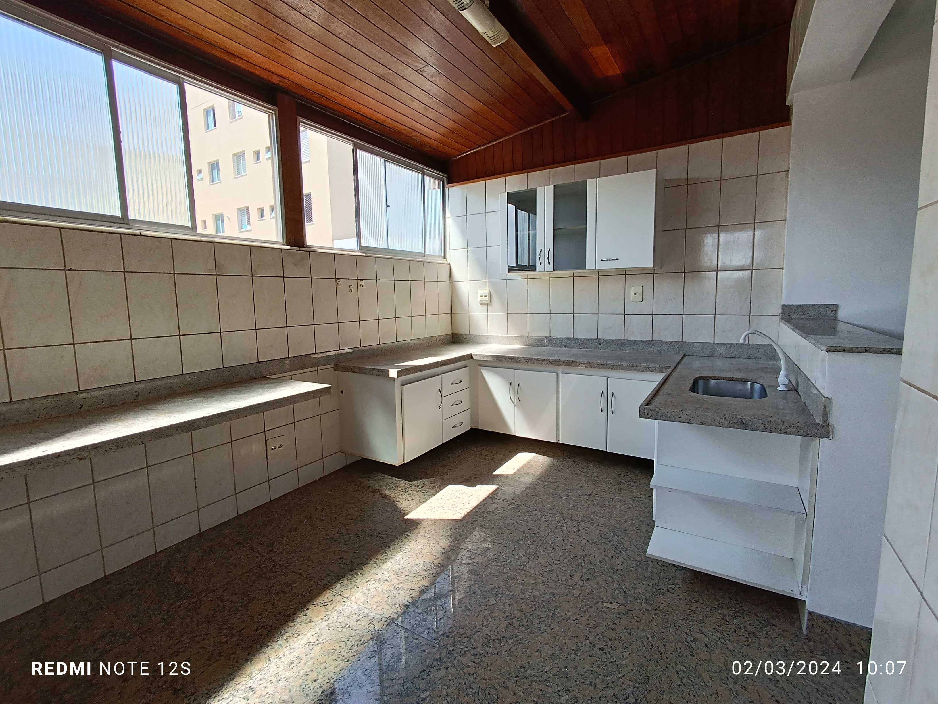 Apartamento à venda com 2 quartos, 12m² - Foto 7