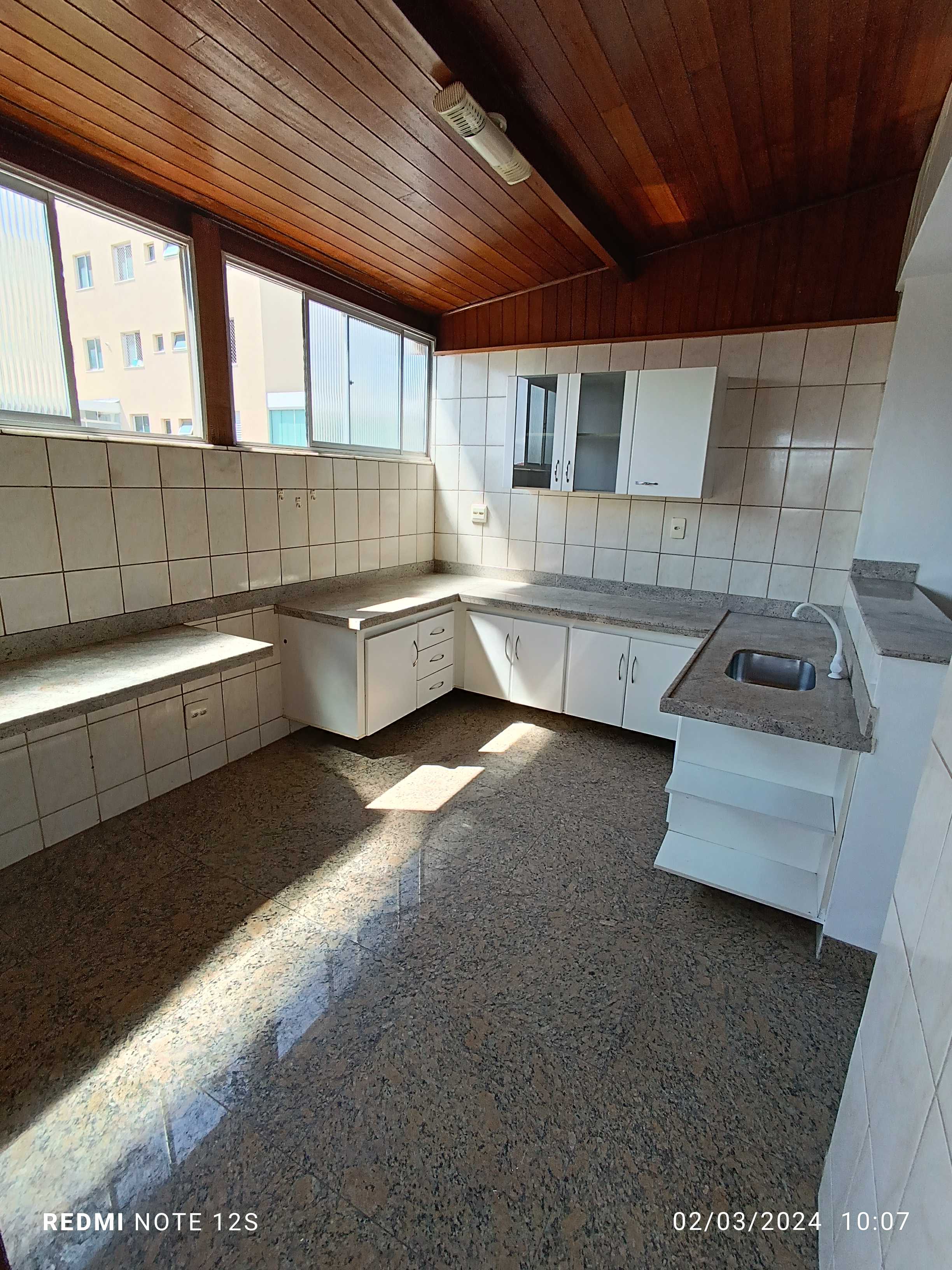 Apartamento à venda com 2 quartos, 12m² - Foto 10