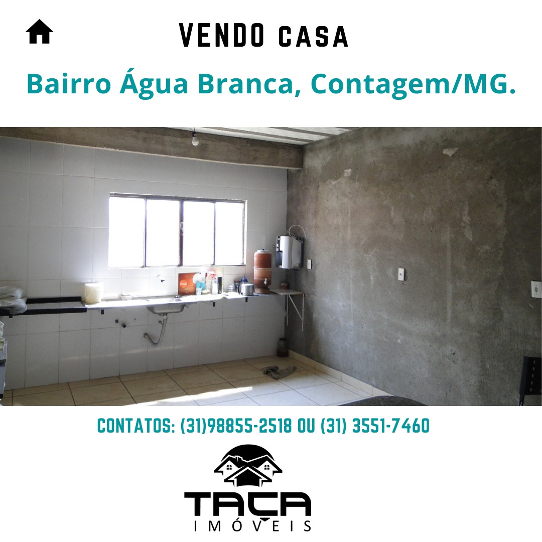 Casa à venda com 9 quartos, 280m² - Foto 1