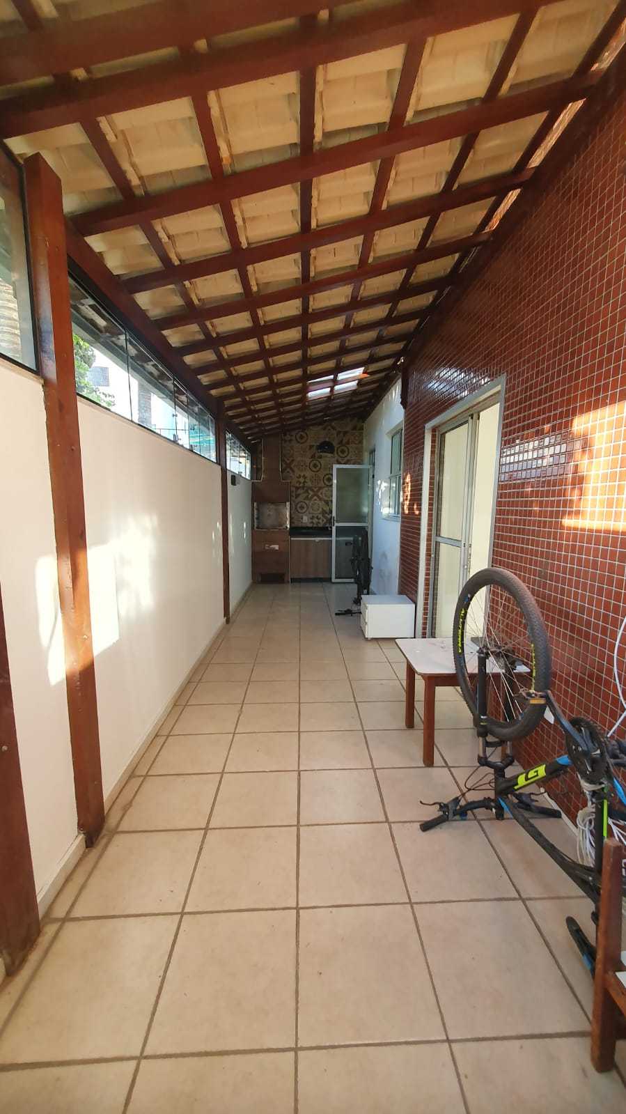 Apartamento à venda com 3 quartos, 160m² - Foto 4