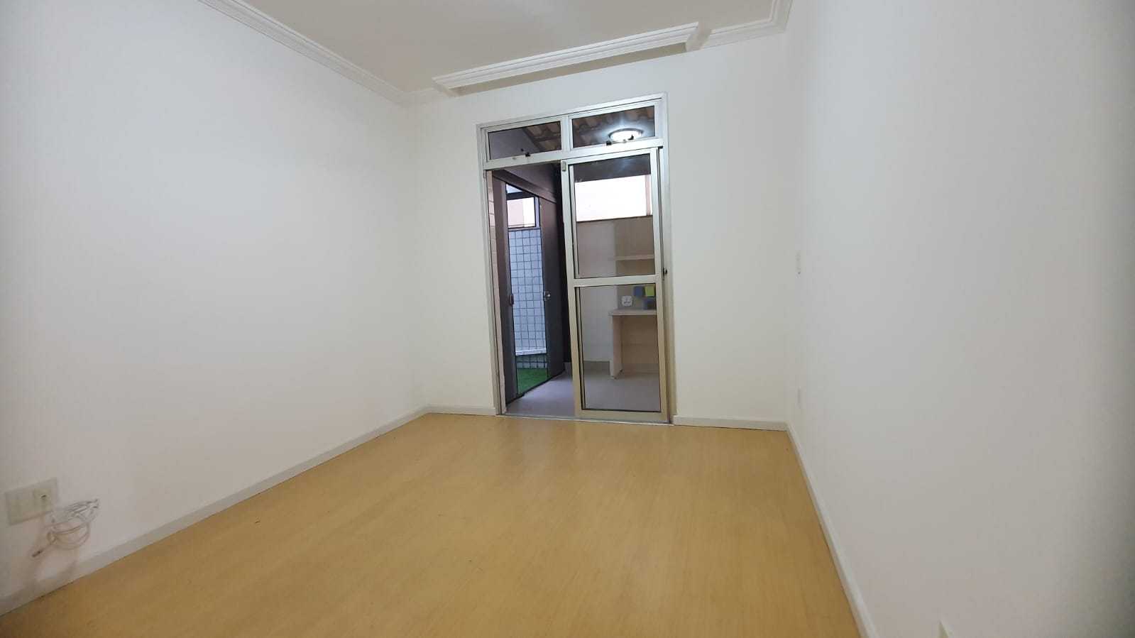 Apartamento à venda com 3 quartos, 160m² - Foto 9