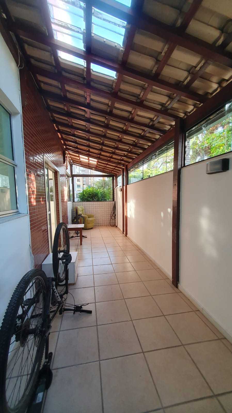 Apartamento à venda com 3 quartos, 160m² - Foto 6