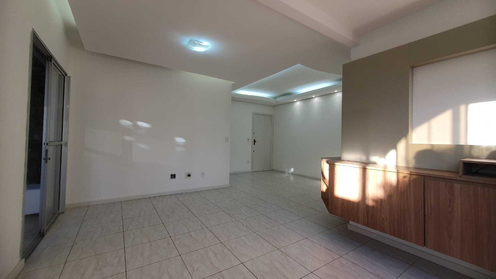 Apartamento à venda com 3 quartos, 160m² - Foto 1