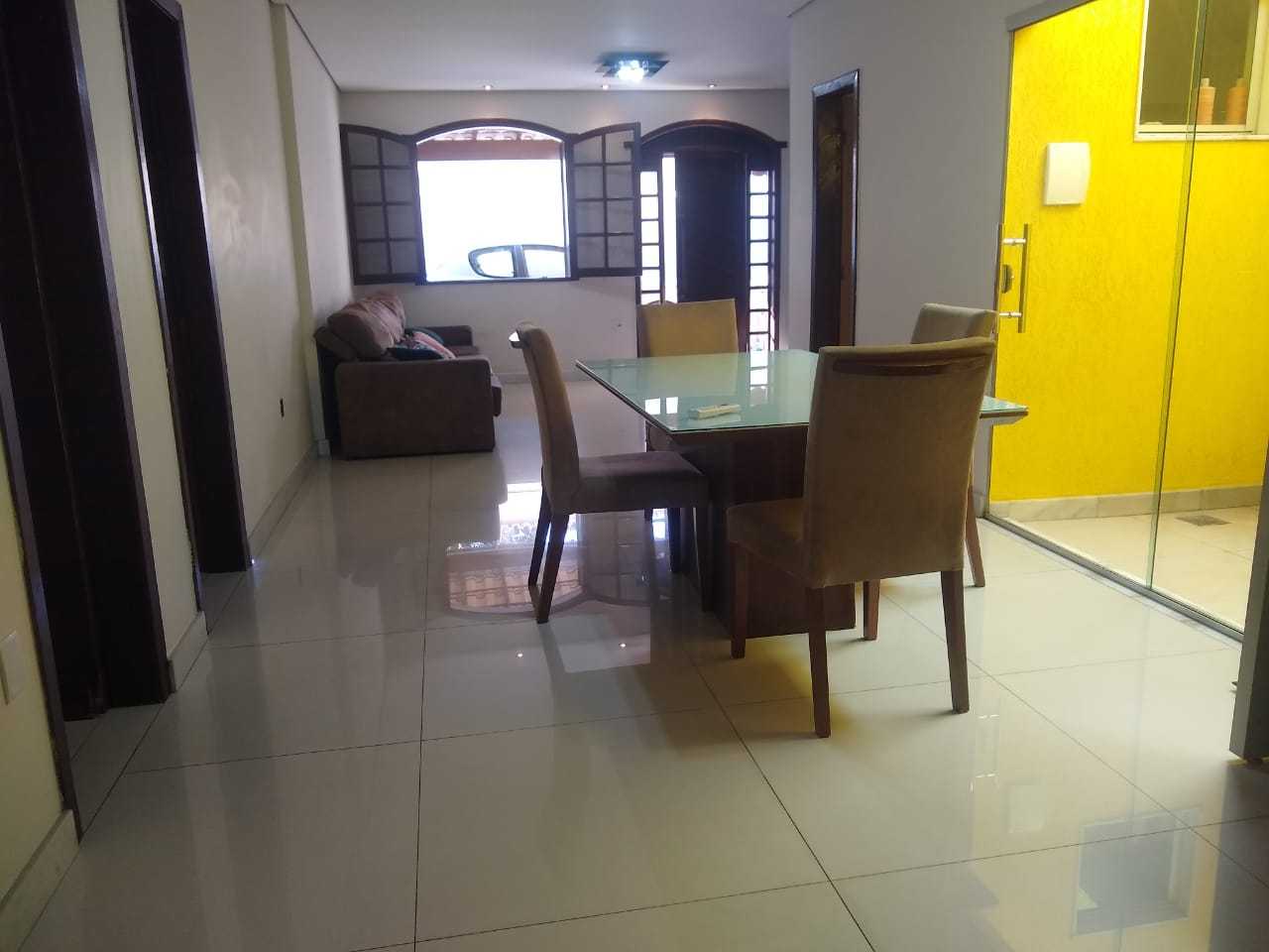 Casa à venda com 3 quartos, 300m² - Foto 7