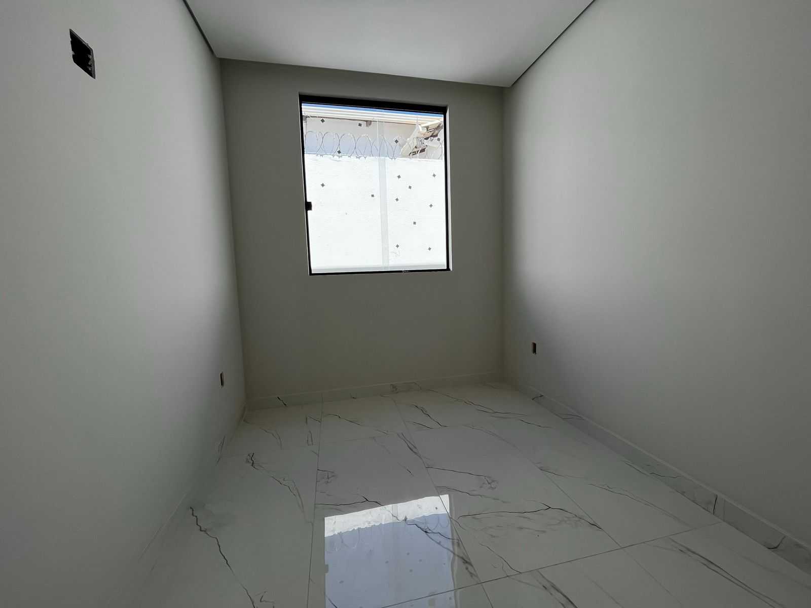 Casa à venda com 3 quartos, 107m² - Foto 10