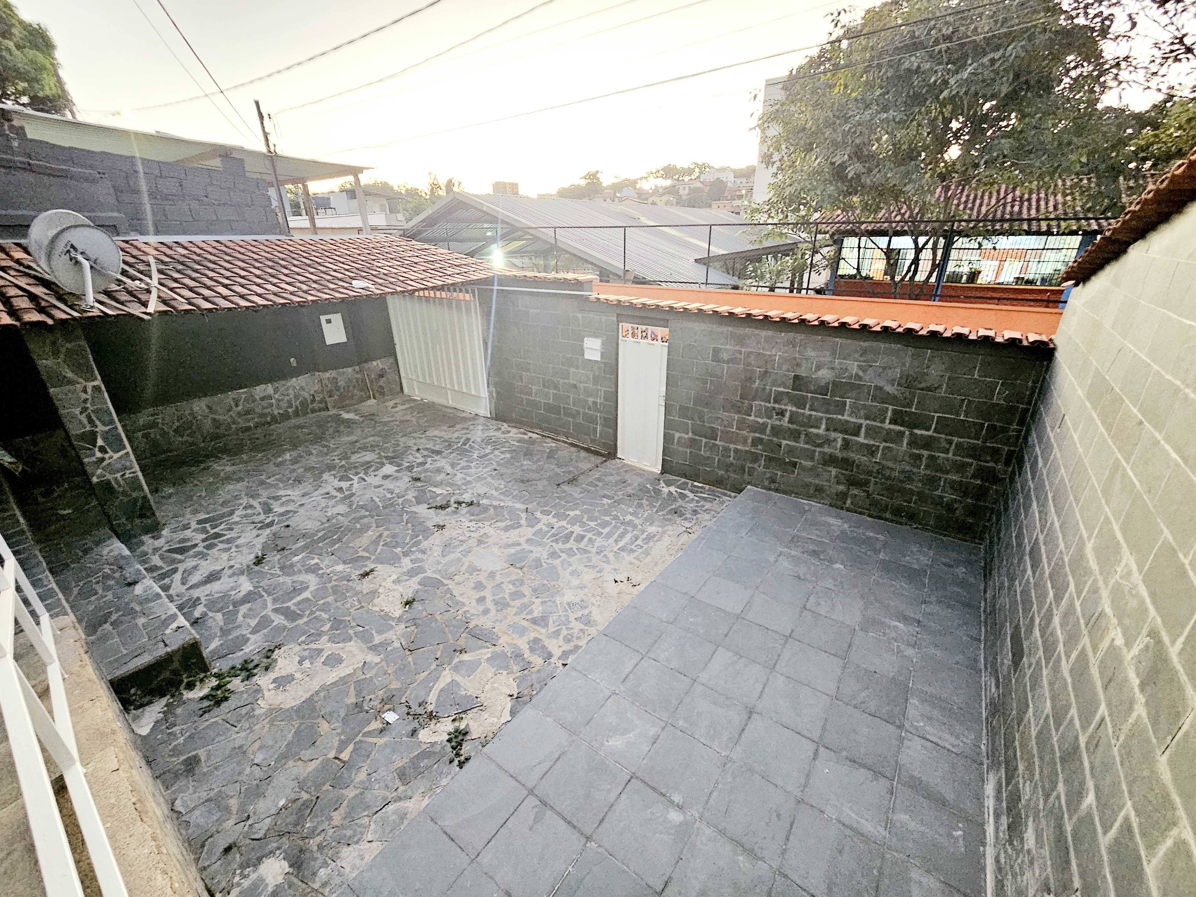 Casa à venda com 3 quartos, 70m² - Foto 19