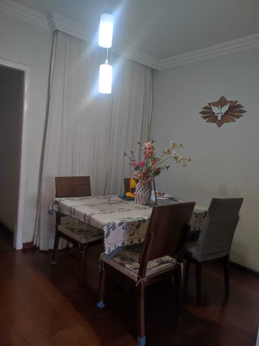 Apartamento à venda com 3 quartos, 70m² - Foto 4