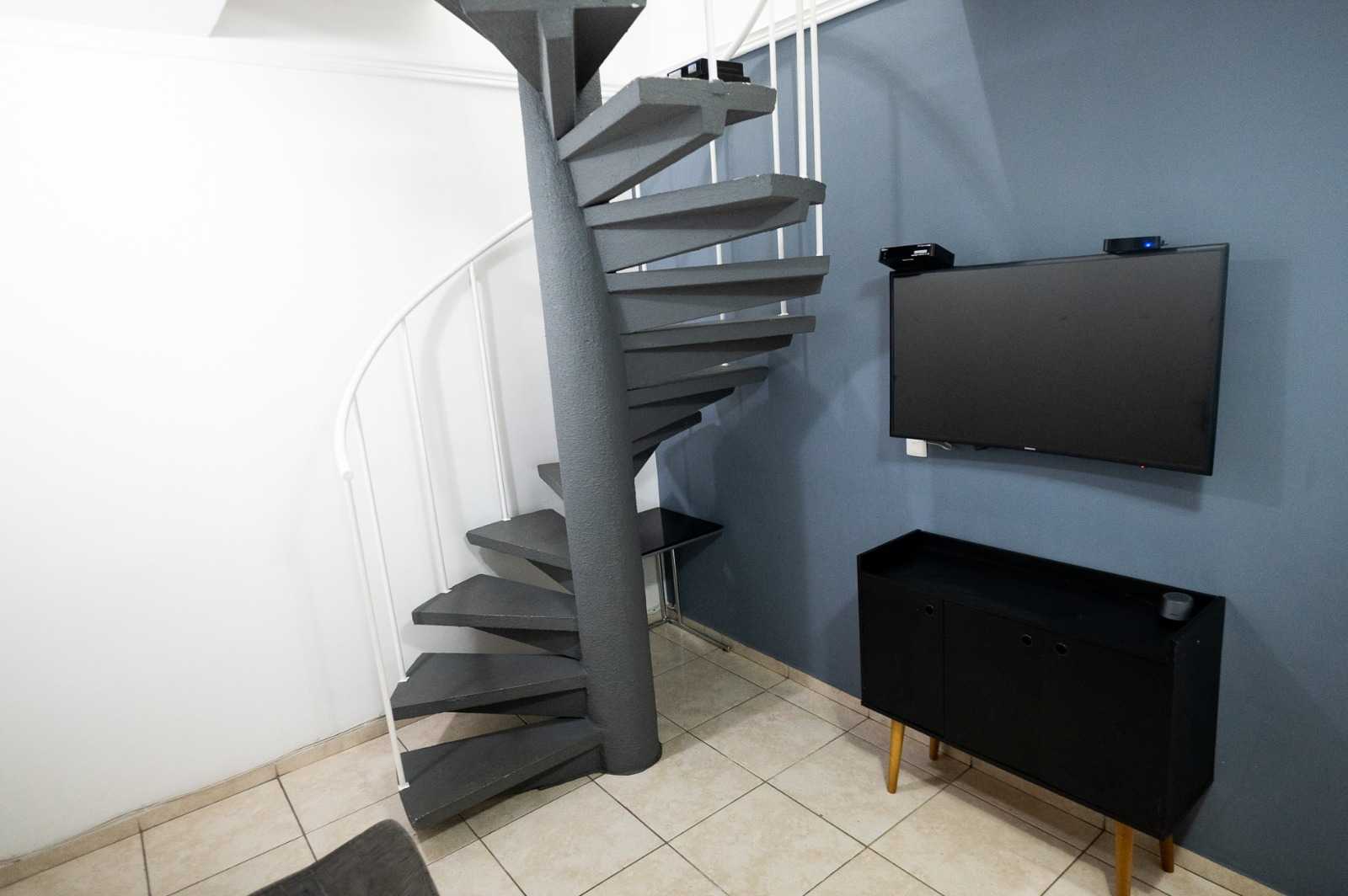 Cobertura à venda com 2 quartos, 80m² - Foto 8