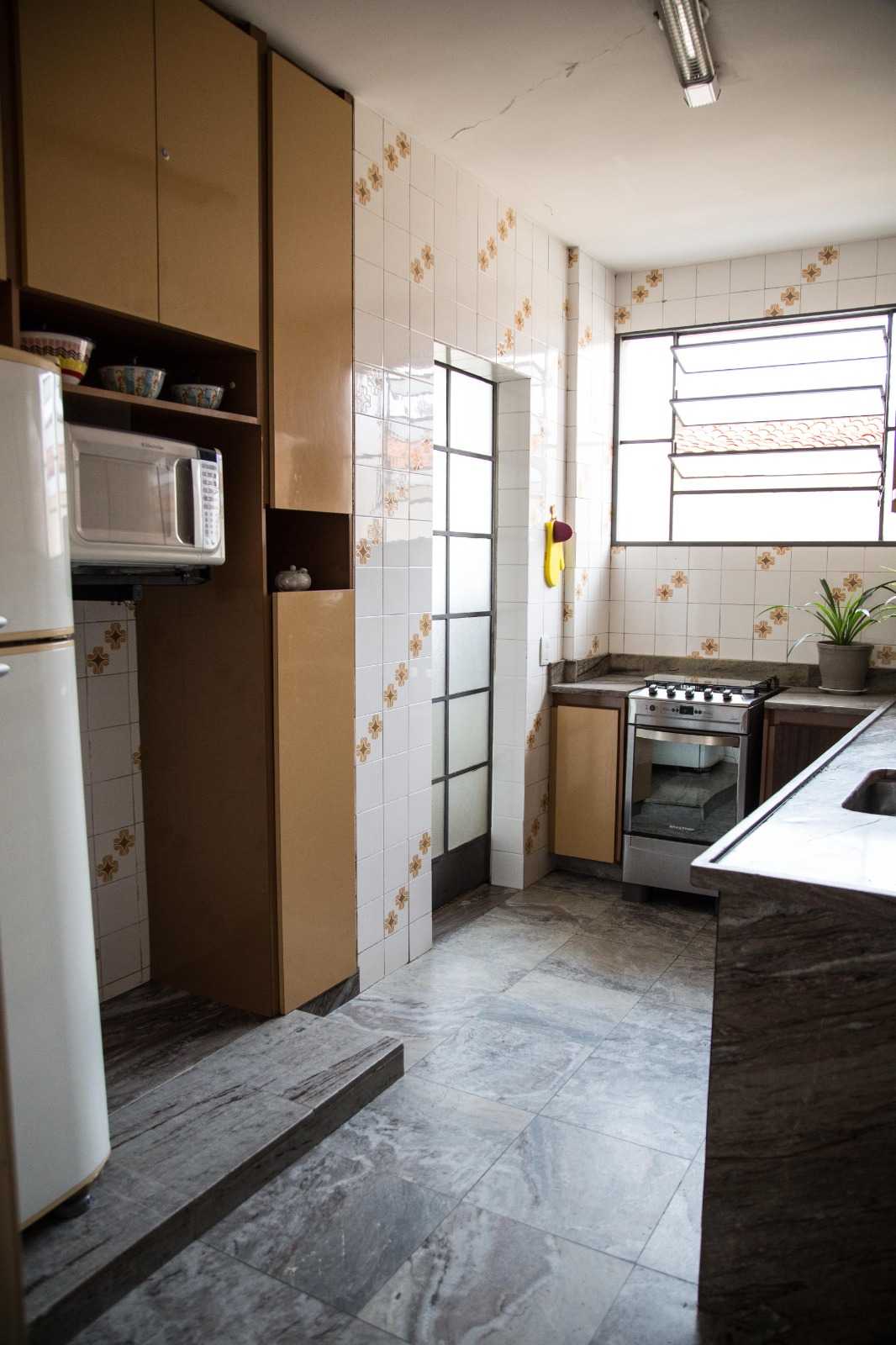 Apartamento à venda com 3 quartos, 120m² - Foto 9