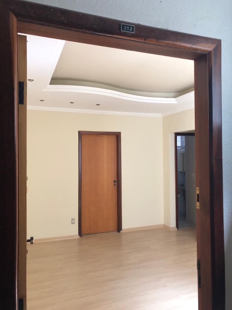 Apartamento à venda com 3 quartos, 64m² - Foto 3