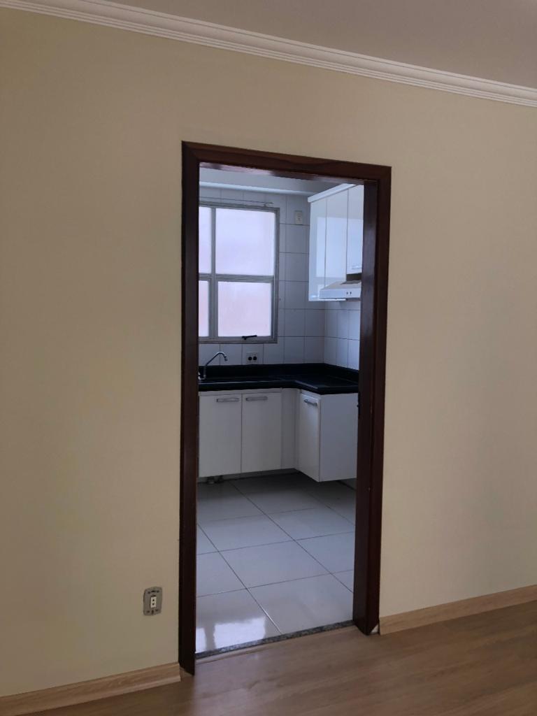 Apartamento à venda com 3 quartos, 64m² - Foto 11