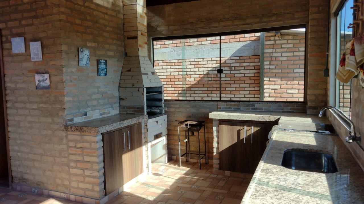 Chácara à venda com 3 quartos, 150m² - Foto 4