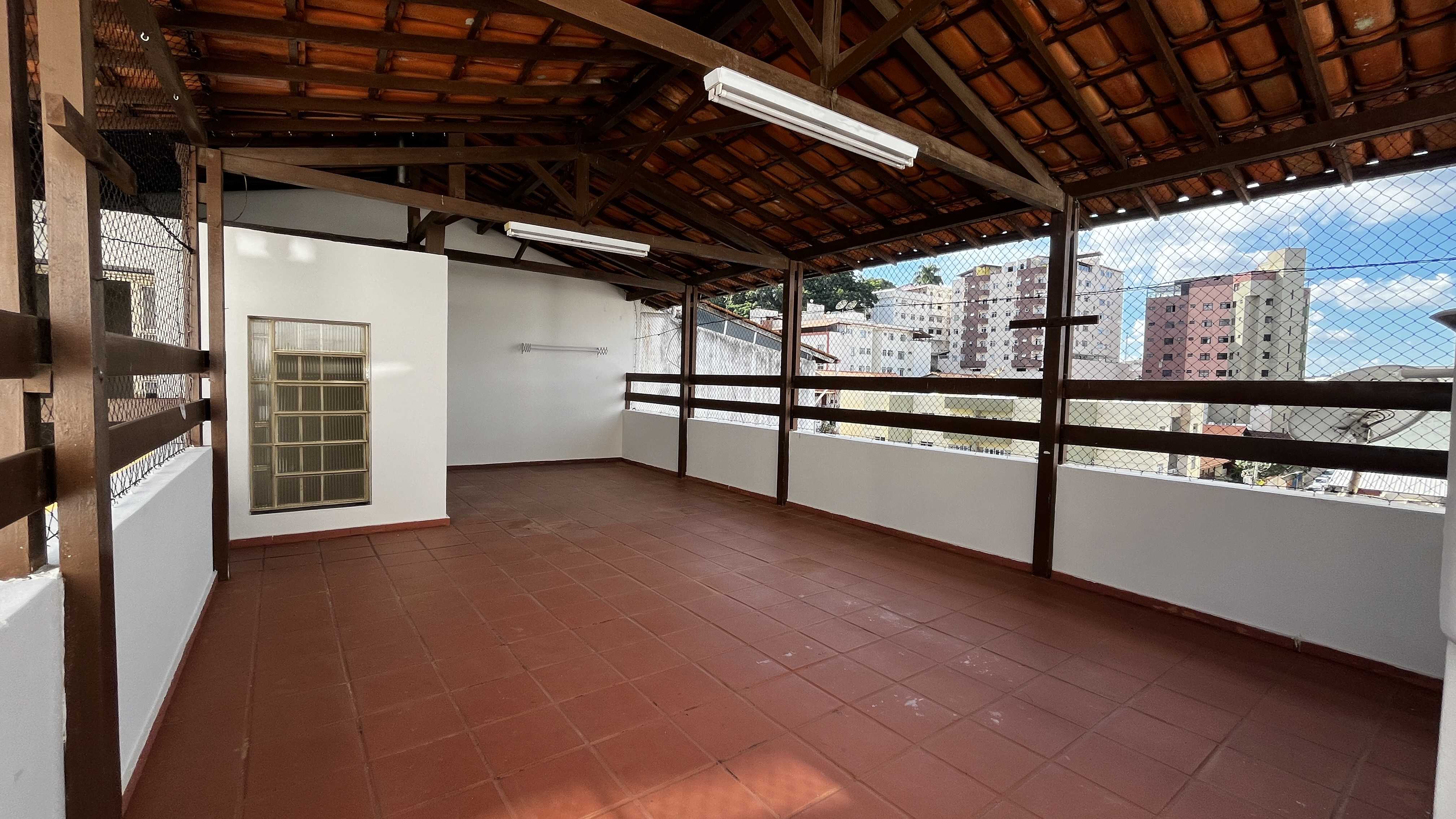 Casa à venda com 5 quartos, 336m² - Foto 21