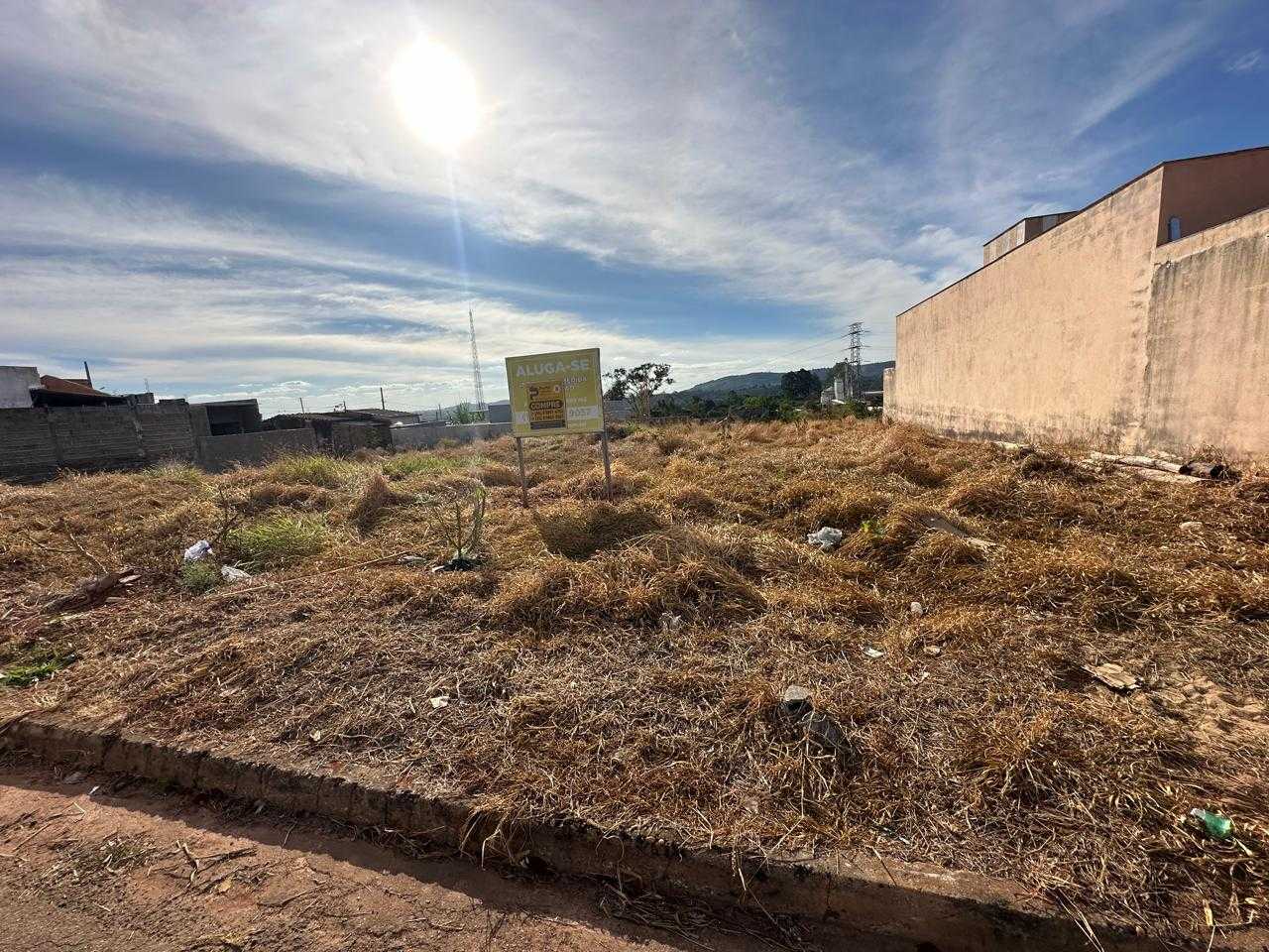 Terreno à venda, 240m² - Foto 4